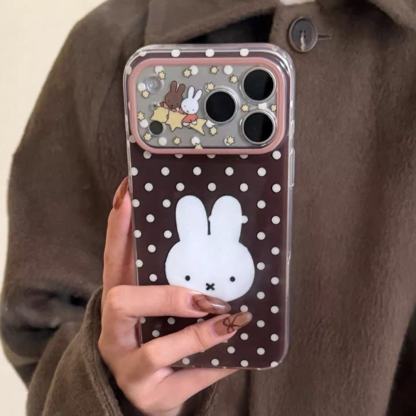 宁宁 秋冬复古棕色波点可爱米菲兔双层女iPhone17Pro Mobile Case