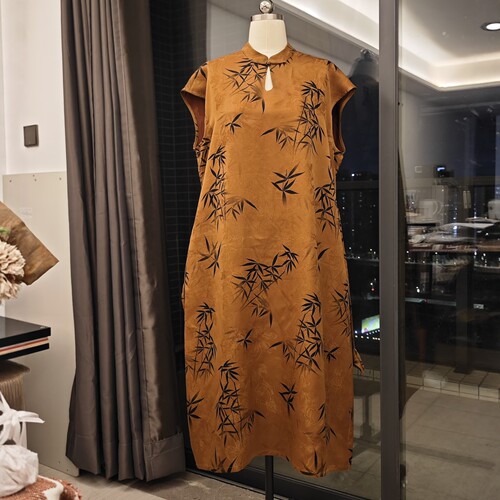 视频752做衣服装女装宽松中长水滴领改良旗袍连衣裙的裁剪图纸样