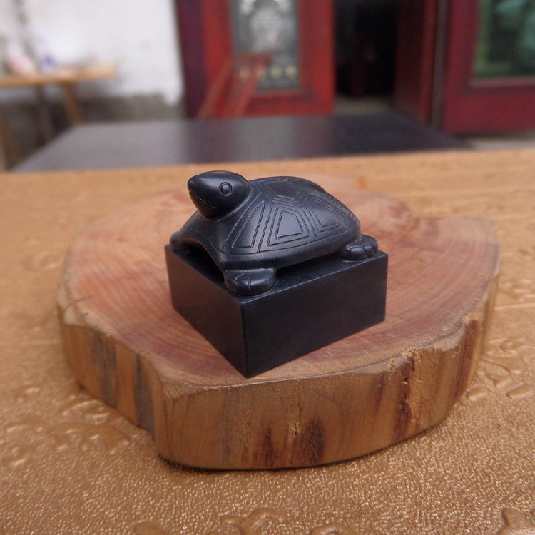 和田玉墨玉烟紫龟钮印章古风玉玺文玩雅印汉印海昏侯专业篆刻