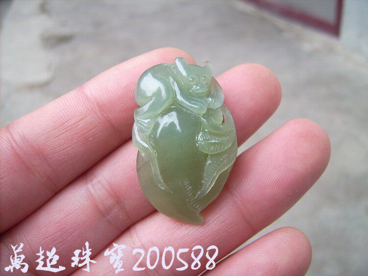 和田玉青玉猴生肖属相挂件吊坠玉佩包坠钥匙坠珠宝玉器首饰配饰