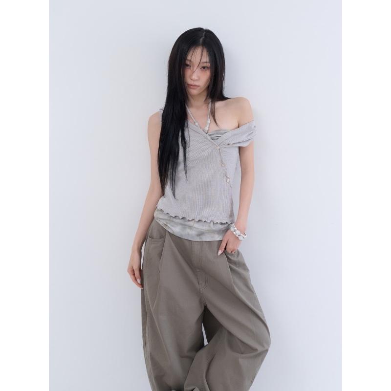lowear韩代斜系扣连帽背心