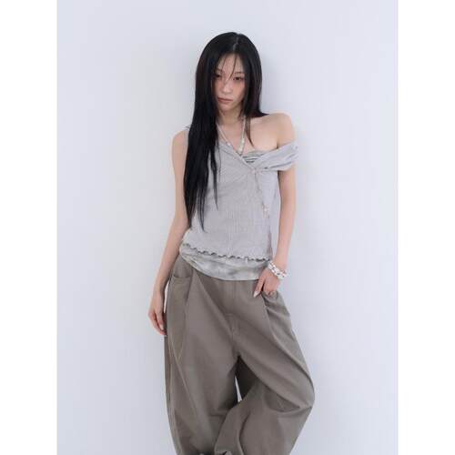 lowear韩代斜系扣连帽背心