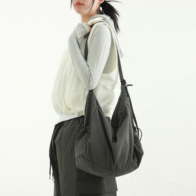 Localmansion韩代机能斜挎单肩包