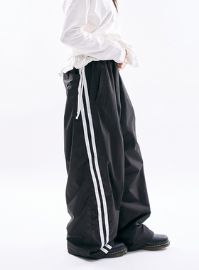 韩国代购Raucohouse Modi nylon track pants 抽绳线条宽松长裤