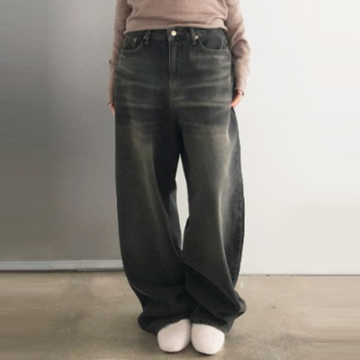 adeliobluesandwashingjeans