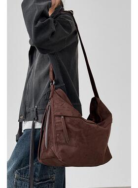 Localmansion韩代26 suede cross bag 设计师款麂皮绒单肩斜挎包