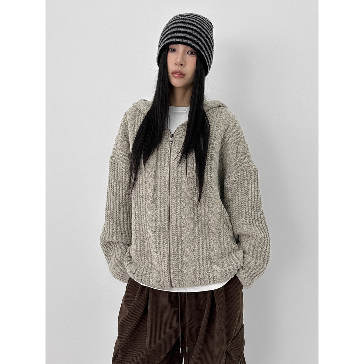 韩国代购26 (UNISEX) Dote Cable Knit Hooded Zip-up 针织衫毛衣