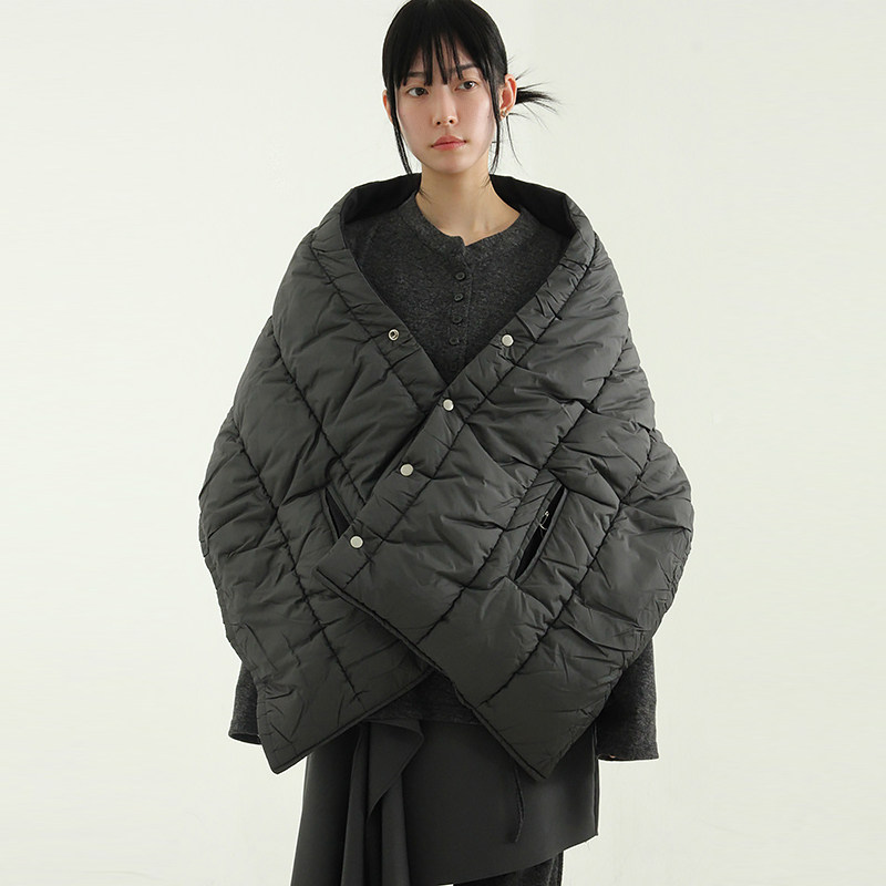 韩国代购24 padding poncho (unisex)设计师款棉服斗篷围巾披肩
