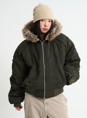 韩代Raucohouse Flight Padding Fur Hood Jumper 连帽棉服外套