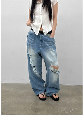 韩代(UNISEX) Wheelie Damaged Wide Denim Pants 破洞水洗牛仔裤