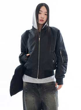 韩代Raucohouse Tonic flight crop jumper 飞行夹克外套棉服百搭