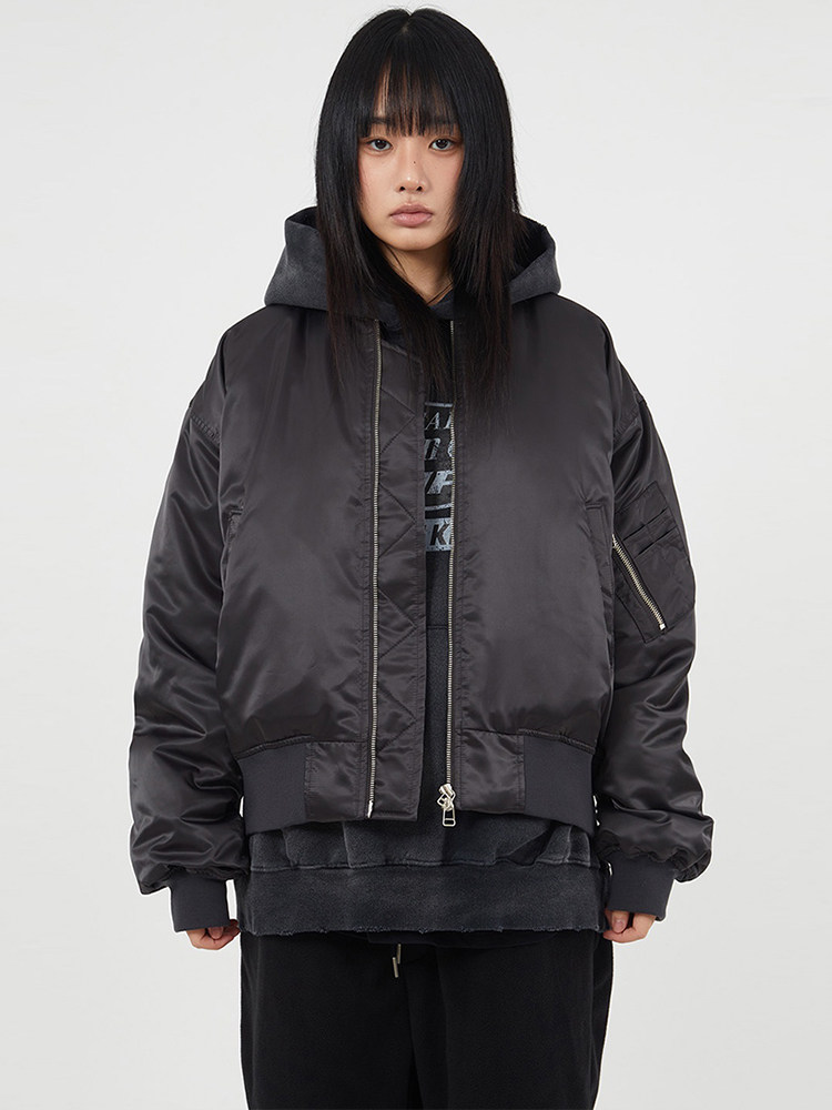 韩代 Raucohouse Satin pilot MA-1 jumper 复古棒球服夹克棉服女