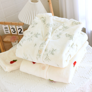 2025新品法兰绒睡衣女冬季加厚加绒保暖V领加大家居服套装可外穿