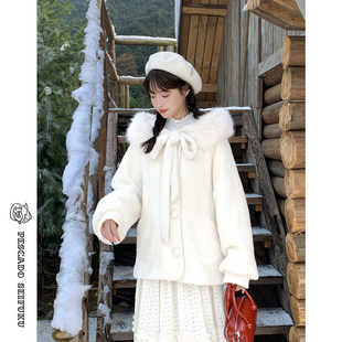 咸鱼衣橱 猫耳白色短款大衣女秋冬加厚甜美小个子千金风毛呢外套