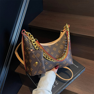 爆款2025超火斜挎小包包女秋冬新款迷你老花腋下包时尚百搭单肩包