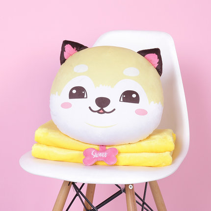 可爱汪星人抱枕被子两用靠垫珊瑚绒卡通大号午休办公室毯子