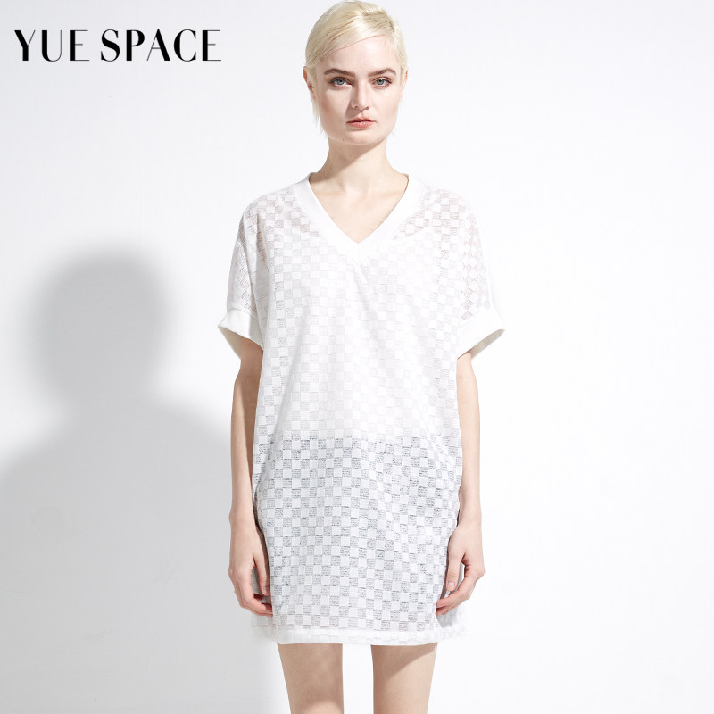 YUESPACE蕾丝衫镂空T恤V领宽松中长款短袖时尚套头衫女士春秋休闲