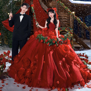 影楼主题新款 酒红色抹胸礼服立体花朵长拖尾婚纱 情侣写真拍照服装