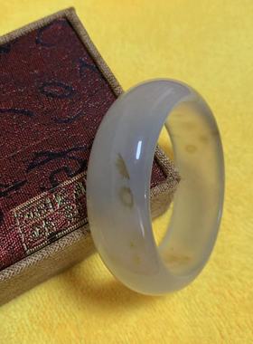 加小码玉髓手镯圈口直径52.5CM