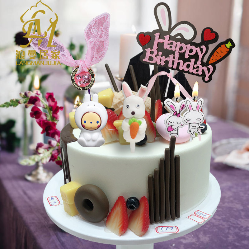 可爱兔蛋糕装饰摆件 卡通小兔生肖兔烘培装饰生日装扮公仔