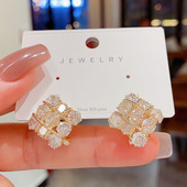 高级感奢华气质锆石方形耳钉女耳饰网红个性 银针耳环2024年新款 潮