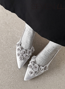 SEVEN LUNA~国内正品2026春季温柔花朵尖头浅口平底单鞋女SLDQ117