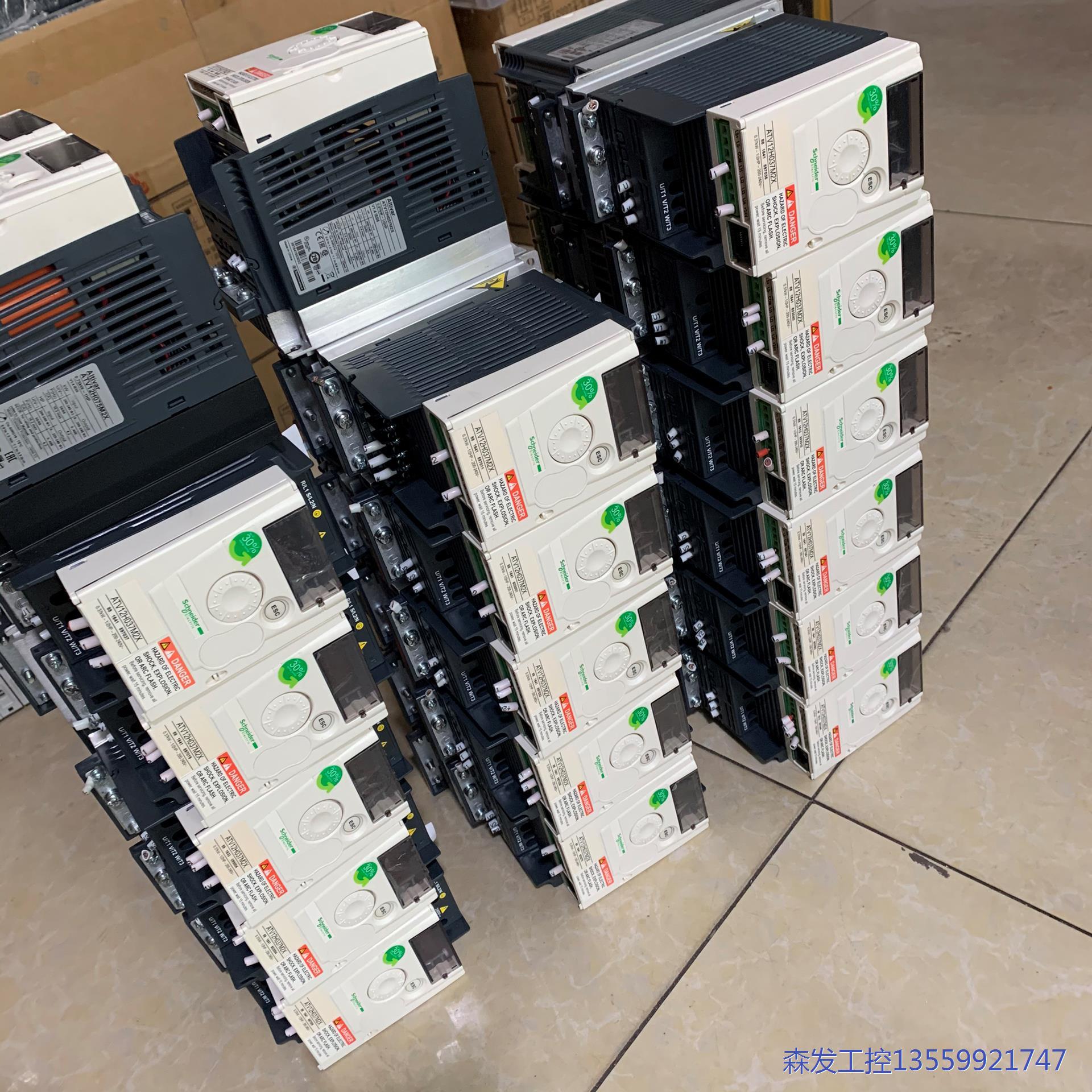 议价商品拆机施耐德变频器ATV12H075M2X 0.75KW 20 0513