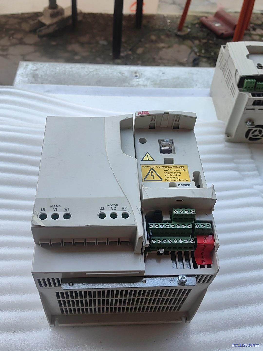 ABB变频器ACS310-03E-13A8-4 ,二手拆机,议价商品