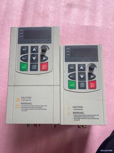 沃康松变频器UH 220V 1.5KW原装 拆议价商品 01R5G1