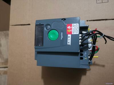 ATV310HU22N4A施耐德变频器，2.2KW/380V议价商品