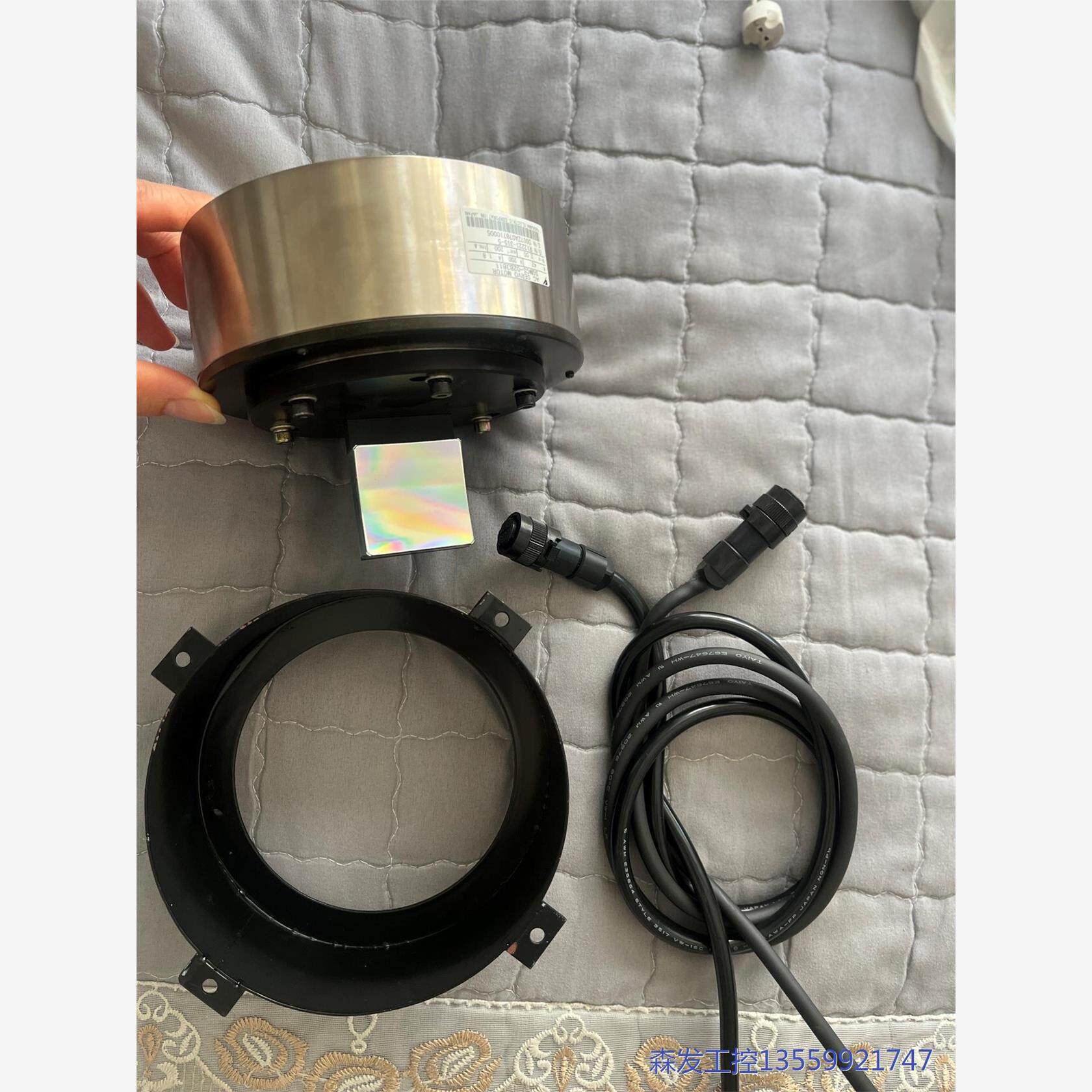 议价商品SGMCS-02B3B11安川滴滴DD直驱马达加驱动器SGD 0513
