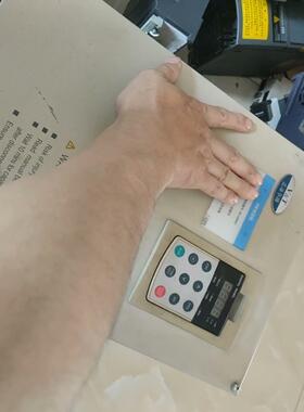 蓝海华腾E5系列变频器E5-H-4T22GA-34。拆机质量议价商品