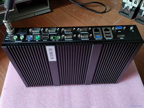 诺达佳eBOX-3300-IEC02-2G-SSD128G/议价商品