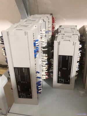 三菱5Uplc有货 FX5U-64Mt和FX5U-80mt议价商品