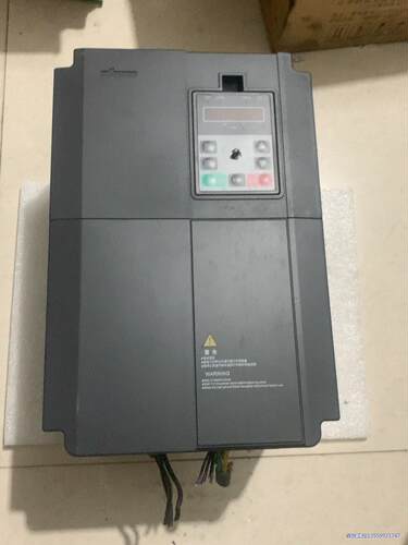 海源理想变频器型号LX3300-011G-4功能好便宜出议价商品