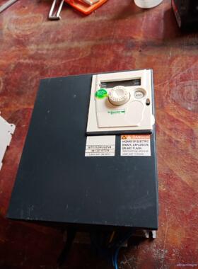 施耐德变频器ATⅤ312HU22N4 2.2Kw 380V议价商品