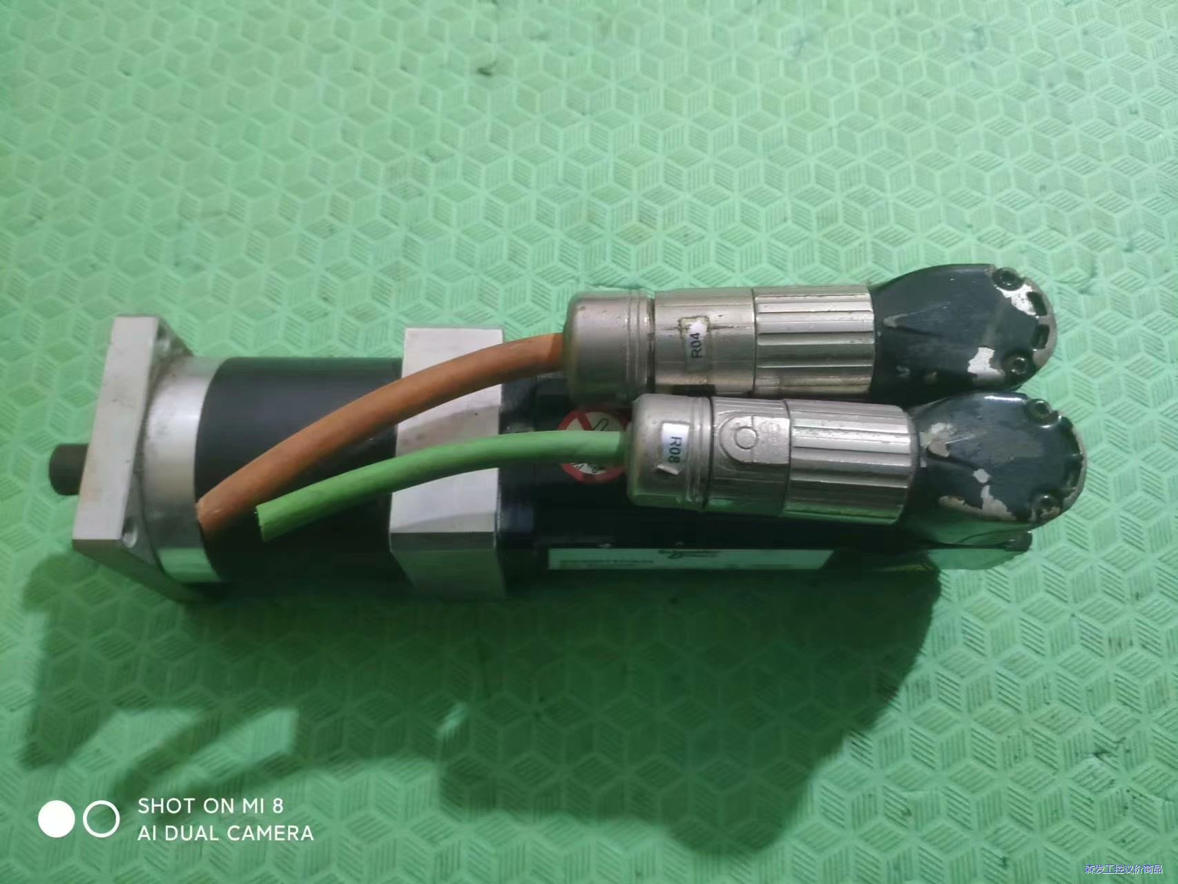 施耐德伺服电机议价商品