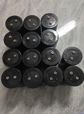 日立  8200MFD450VDC电容器    二手拆机，成议价商品