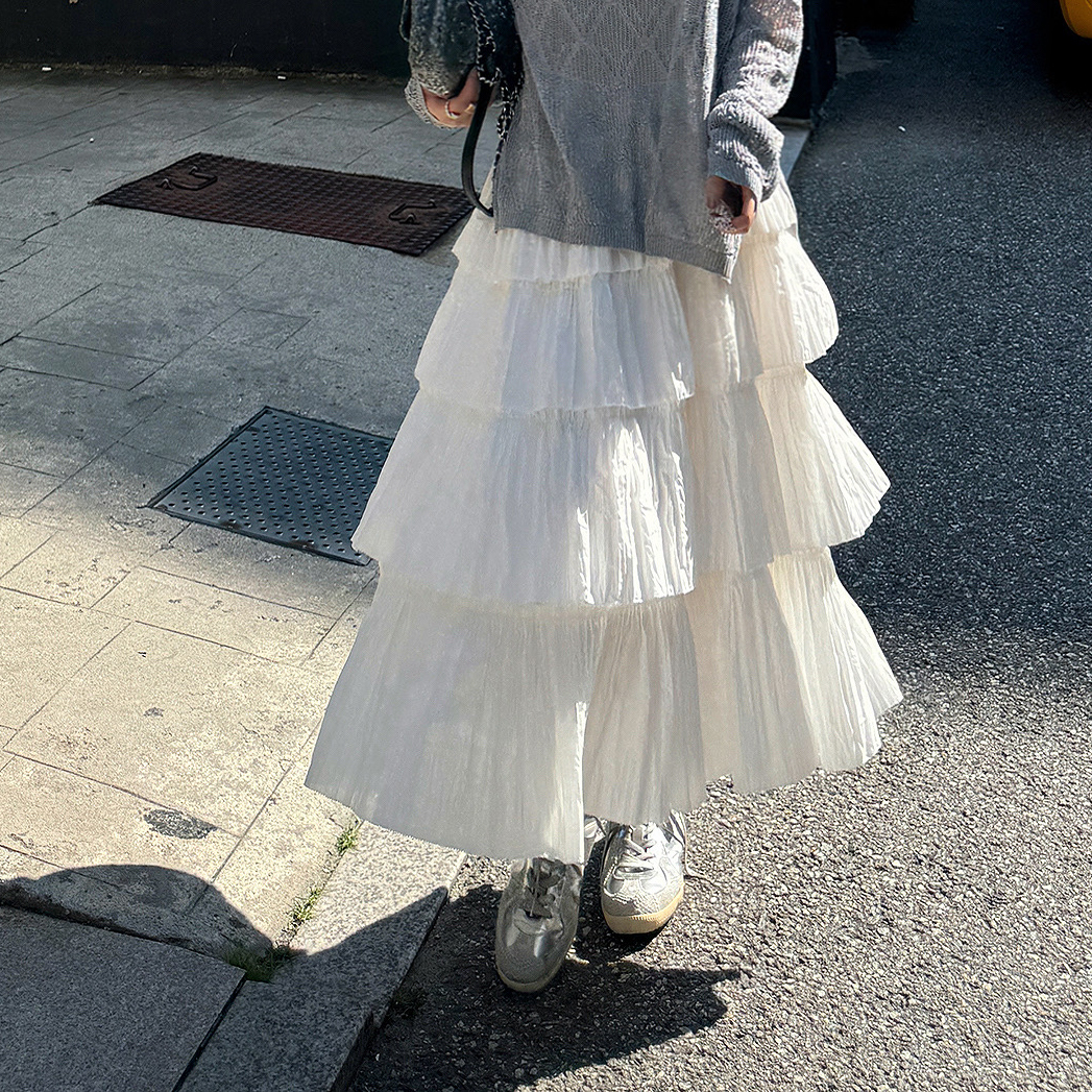 LANGBOOM  搭配王~~ 姐妹们闭眼冲 超显超显瘦褶皱工艺蛋糕长裙