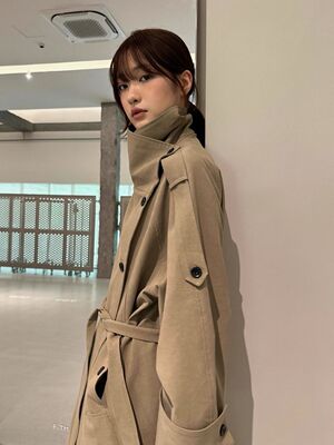 2025新款法式复古英伦风气质双排扣中长款风衣外套女系带大衣宽松