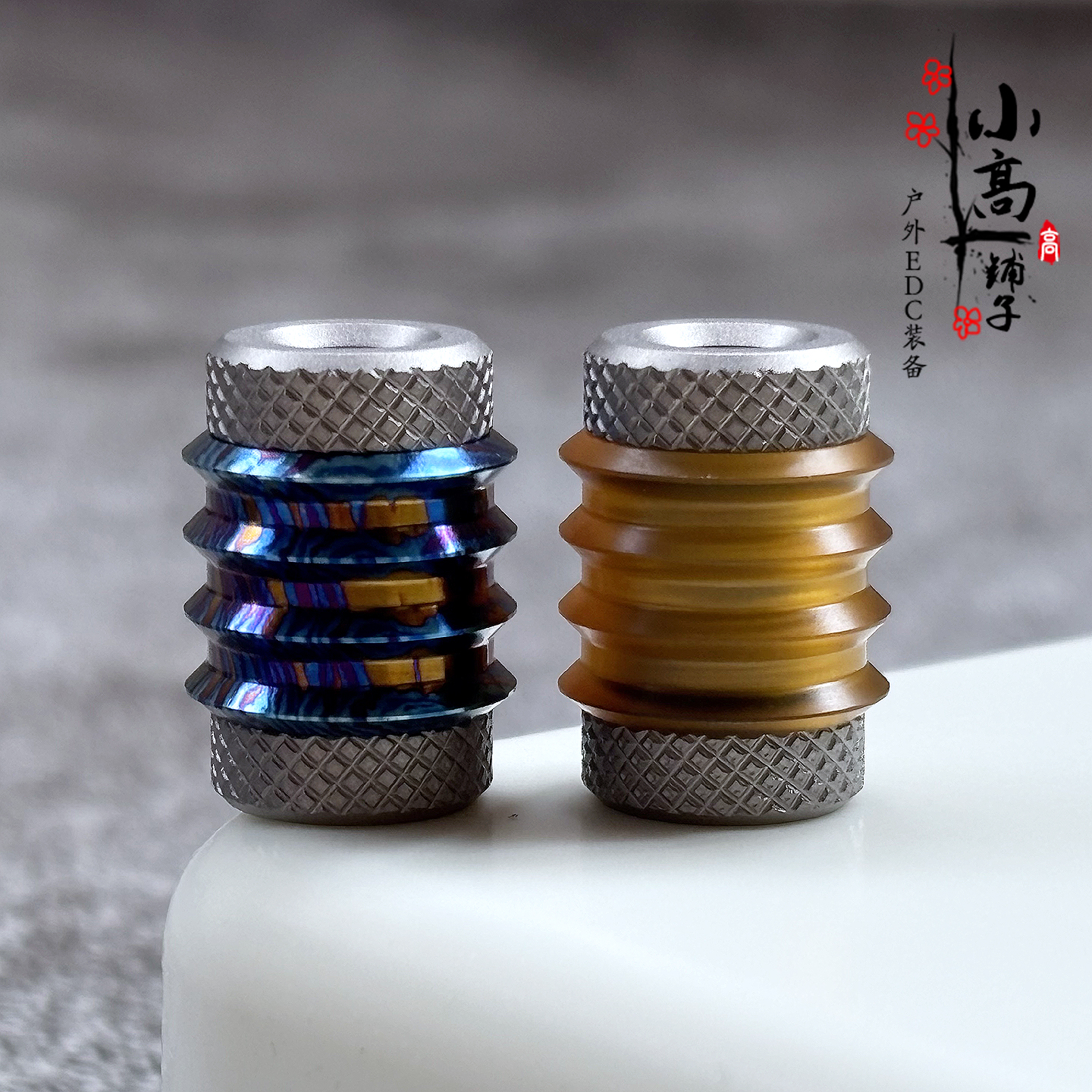 双配色EDC伞绳刀坠解压玩具坠
