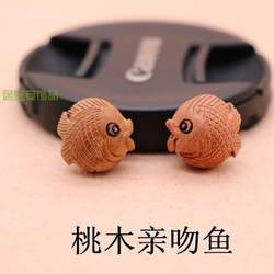 肥城桃木雕刻 配饰diy 编制手链配件 儿童吊坠 宝宝材料 桃木小鱼