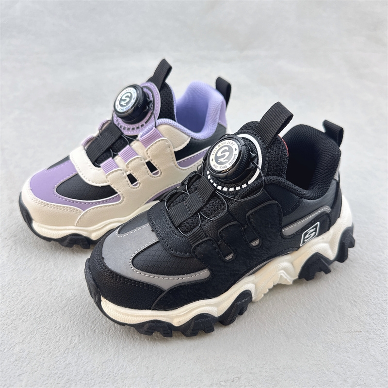 斯乃纳童鞋春秋款旋转扣运动鞋