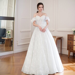 一字肩复古轻婚纱2025新款新娘主纱小个子高级大码礼服出门迎宾纱