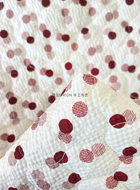 西云【红色双波点绗缝布料-145宽】日韩夹棉加棉手工马甲童装棉服