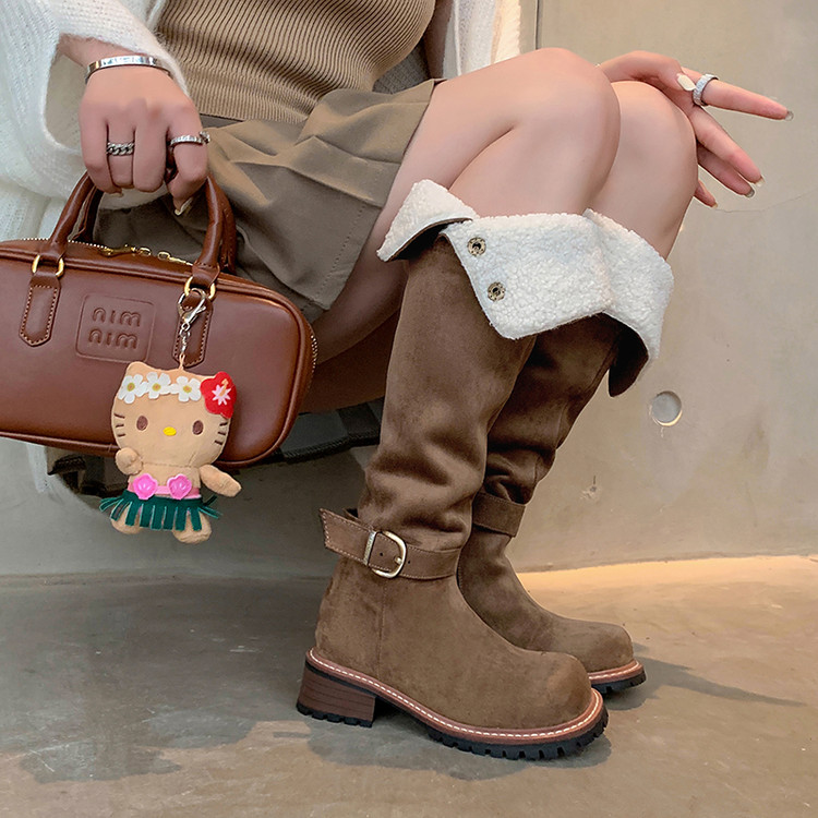 圆头粗跟TPR(牛筋）胶粘工艺冬季时尚雪地靴