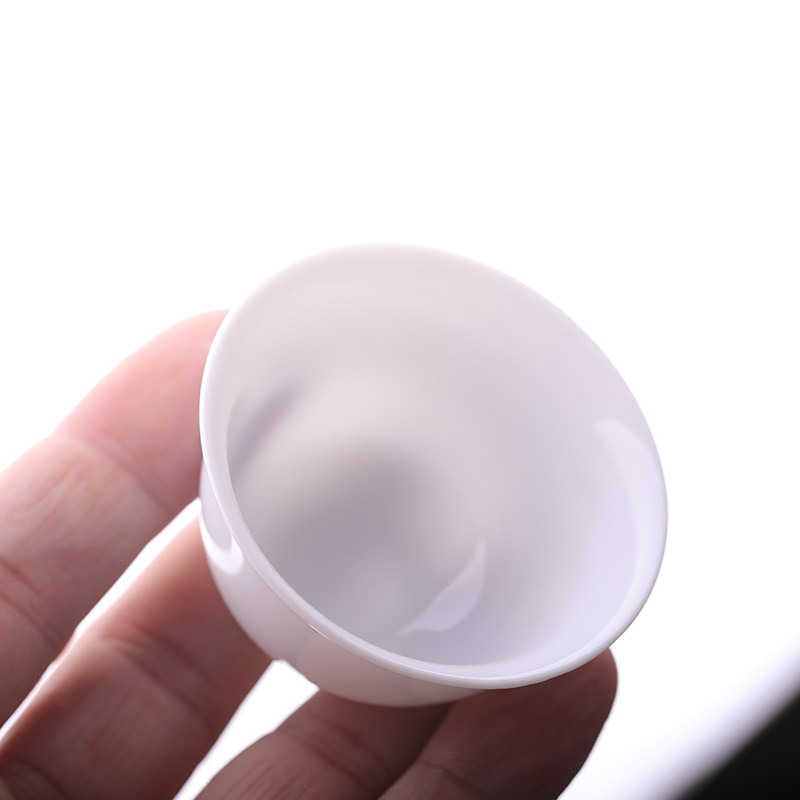 陶瓷玉兰茶杯功夫品茗杯薄胎反口杯防烫白瓷小号茶碗白玉令若深杯