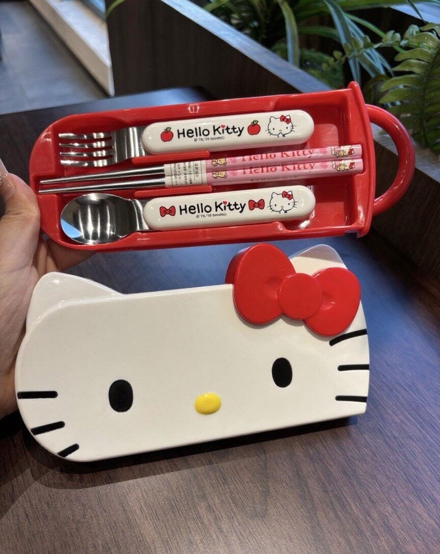 小红书同款三丽鸥中古餐具