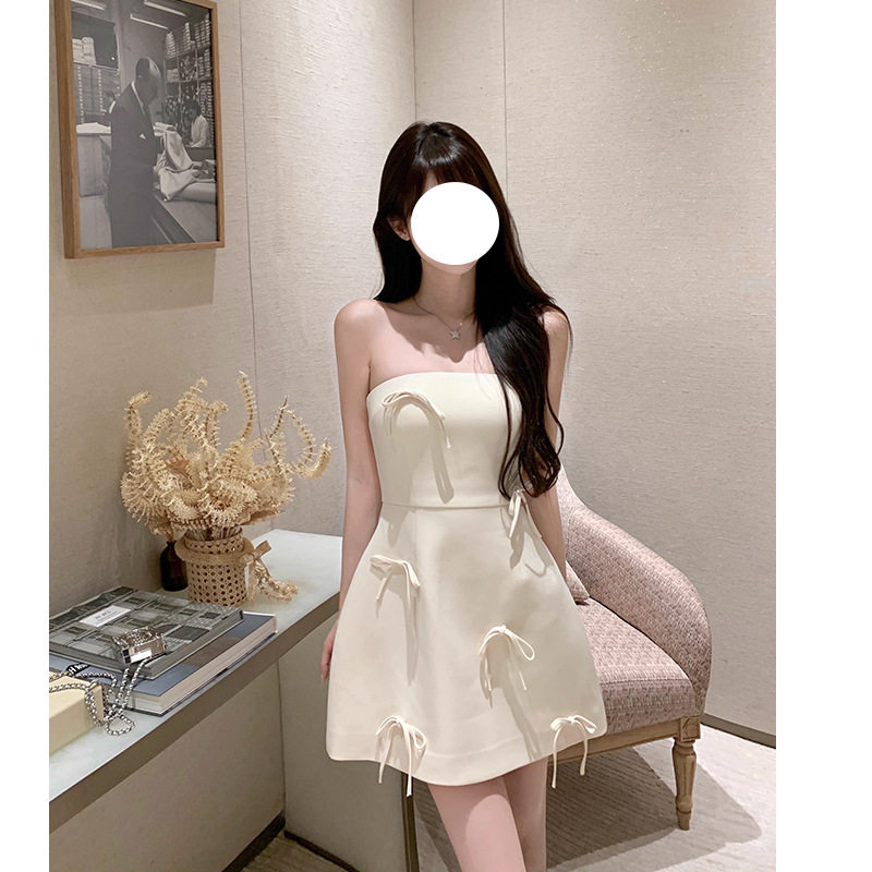 千金风蝴蝶结抹胸连衣裙温柔甜美露肩显瘦短裙生日派对宴会小礼服