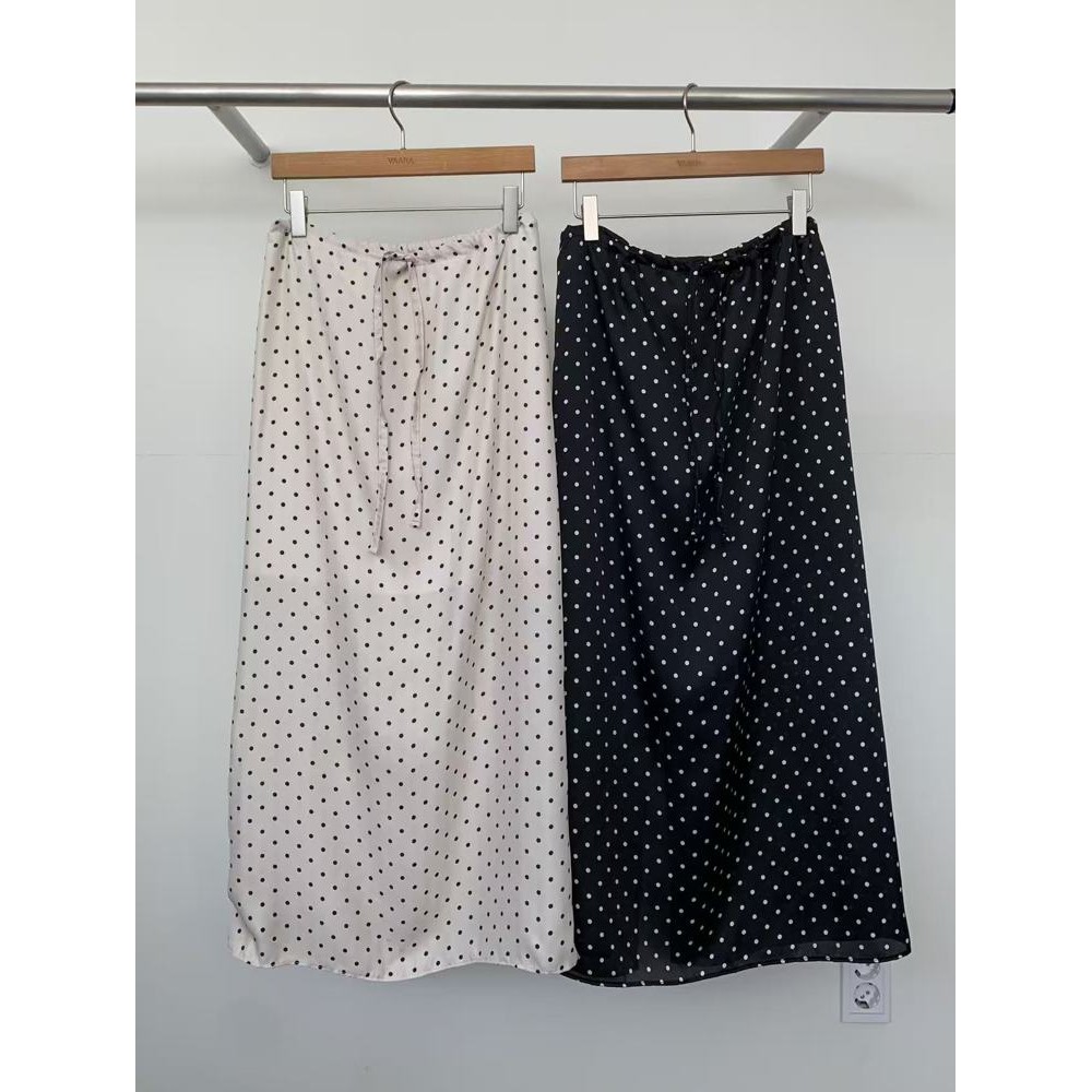 九0830韩国东大门户外半身裙区VAARA-8622970高端甜美欧美秋冬